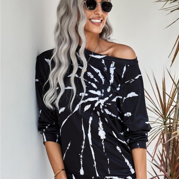 tie dye black white off shoulder long sleeve top - Picture 3 of 4